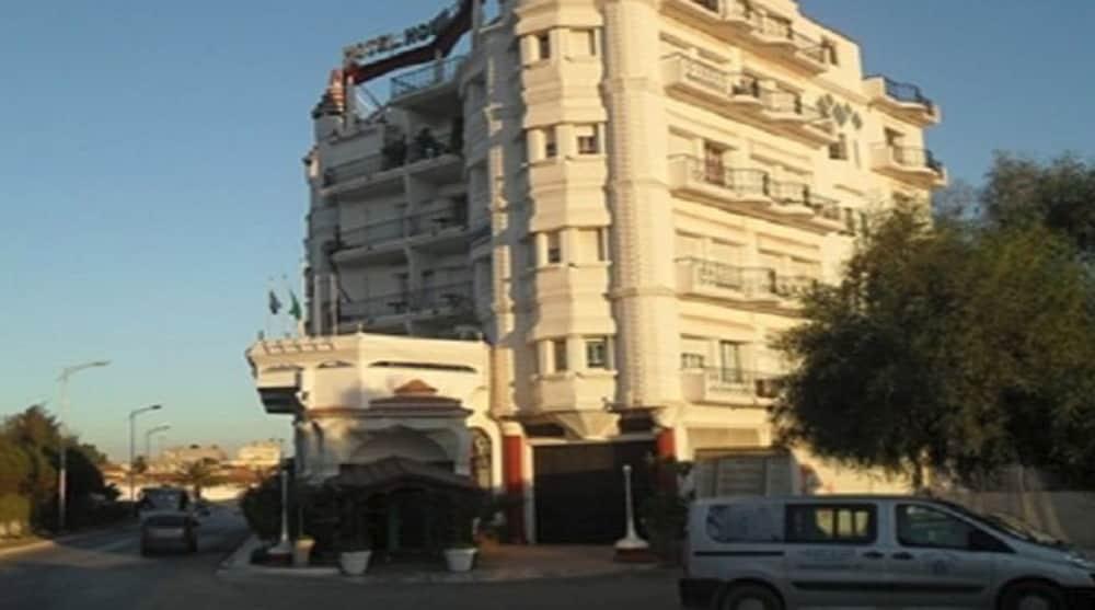 Houna El Ferdaous Hotel Oran Exterior photo