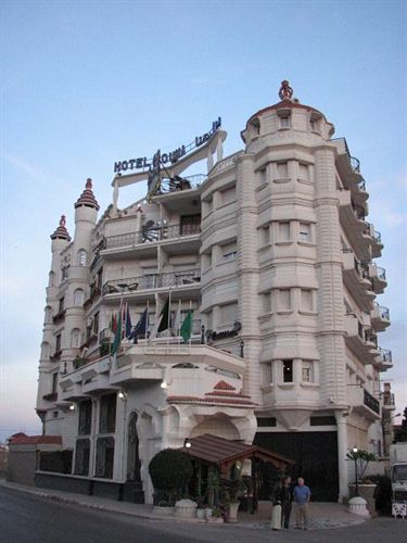 Houna El Ferdaous Hotel Oran Exterior photo